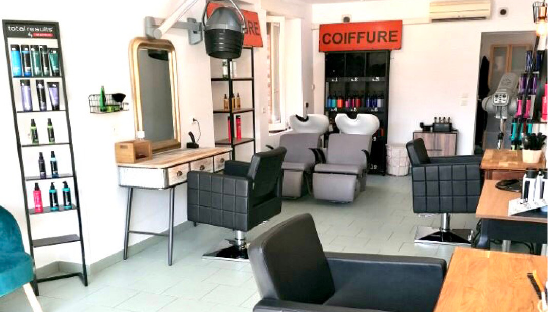 Le 9 Studio Coiffure Malay Le Grand 89 Proxice