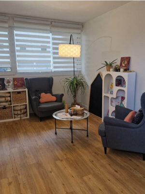 HYPNOSE ET MOI AVEC JULIE Image 2 HYPNOSE ET MOI AVEC JULIE Image 2