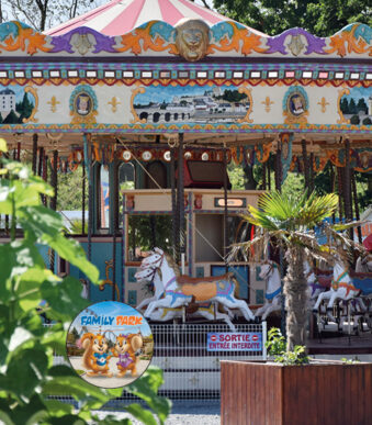 FAMILY PARK Image 2 FAMILY PARK Image 2